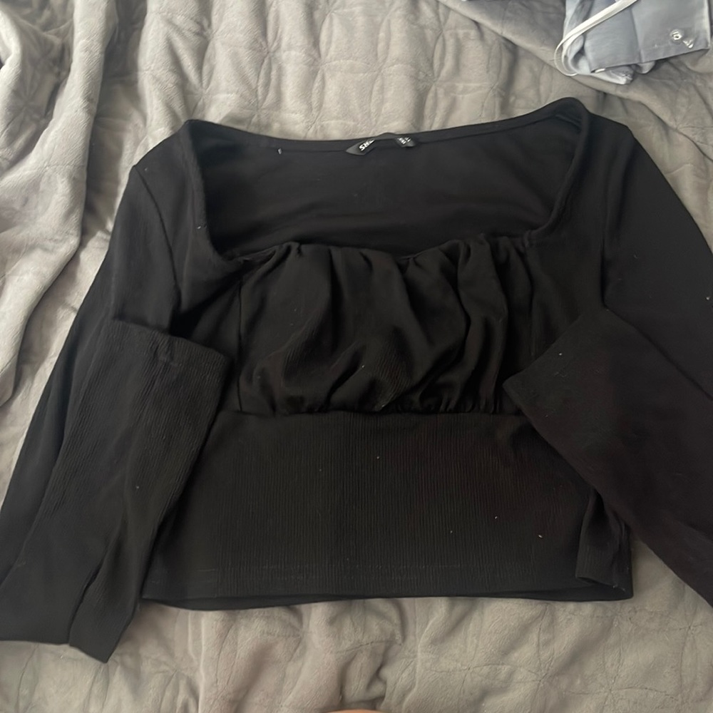 Black crop top